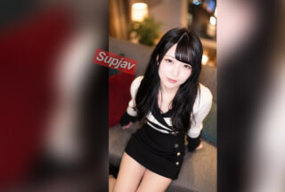 FC2PPV 4906073 『今のみ大特別価格』『完全顔出し』過.保.護な両・親がいない門限がない日に会ったスマイル0円ちゃんがオナニーの回数が増えて物足りなかったので触ってほしくて連絡しちゃいました←との事で再会