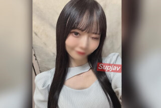 FC2PPV 4908783 [无码] [限时3天] 一位身材苗条、因排球训练而变得健美的纯情女大学生，为了钱毫不犹豫地反复进行肛交！激烈无保护性爱，多次高潮♥ 包含未公开的额外内容