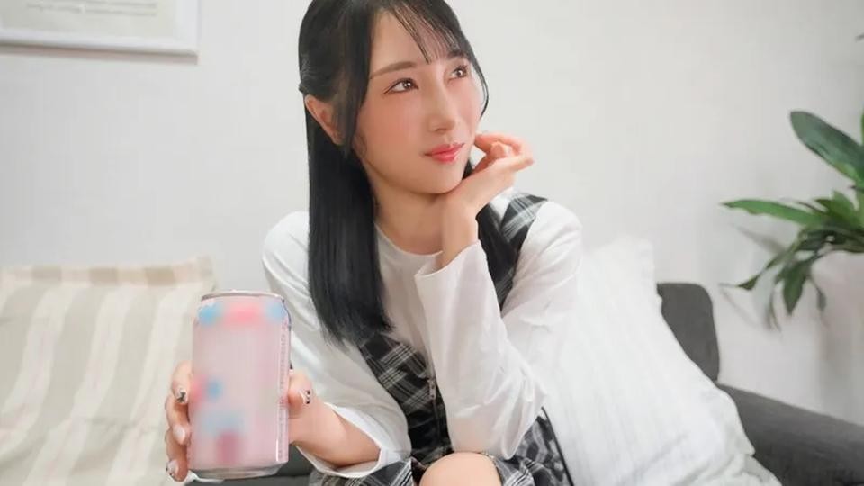 S-Cute 6055 My Junior Gets Too Sensitive Even Though She’s A Sex Toy And I Give Her A Big Load Of Cum Inside Her. Yuika #4-1