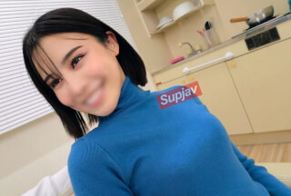 FC2PPV 4930499 美艳动人！一位人气已婚女教师。冷静严肃的外表下，隐藏着她与男人嬉戏的欲望。[有]