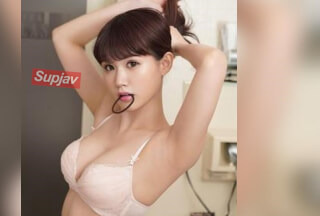 FC2PPV 4934976 [私人拍摄] “我想一起高潮♡” 可爱的乞求和呻吟，却是一位主动的性爱拍摄女孩 / Niina (24岁)[有]