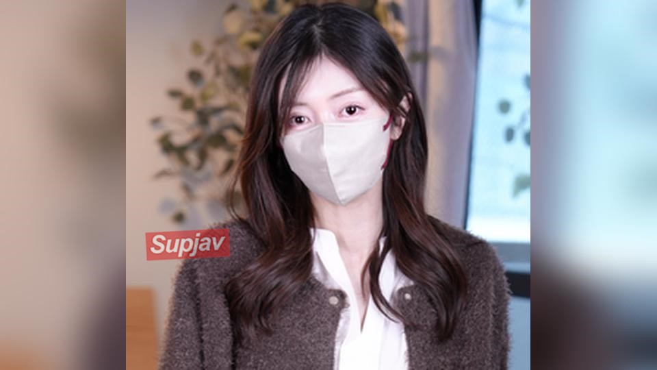 FC2PPV 4935049 ⭐50% OFF (990 Yen Off)⭐ Until July 21 ⭐ [Stunning 45-Year-Old Single Mom (Face & Body)] A Gorgeous Mature Beauty Savors A Younger Man’s Raging Cock With Her Mouth And Thighs, Receiving A Load Of Thick Semen As A Gift.[cen]