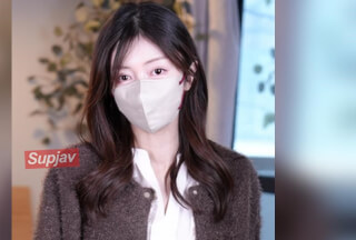 FC2PPV 4935049 ⭐50% OFF (990 Yen Off)⭐ Until July 21 ⭐ [Stunning 45-Year-Old Single Mom (Face & Body)] A Gorgeous Mature Beauty Savors A Younger Man’s Raging Cock With Her Mouth And Thighs, Receiving A Load Of Thick Semen As A Gift.[cen]