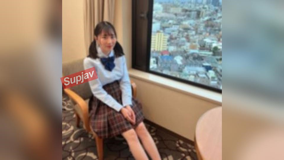 FC2PPV 4944105 最後のチート級美女は制服姿で再び舞い降りる！天使か女神か、初の顔出しでその本性のエロスが明かされる！