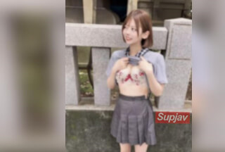 FC2PPV 4946544 ※【個数制限】えぐい可愛い渋谷の事務所所属のモデル。急なハメ撮りに恥じらいながらも２度の中出しに膣がひくひくする・・